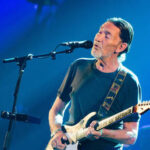 âDriving Home for Christmas- singer Chris Rea dies