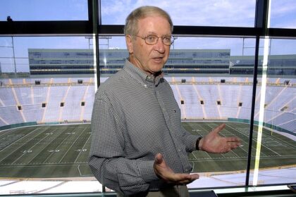 Legendary former Packers President and CEO Bob Harlan dead at 89