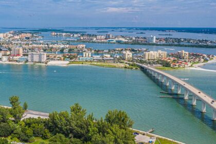 Missing paddleboarder found dead in Old Tampa Bay after a weekend disappearance near the causeway
