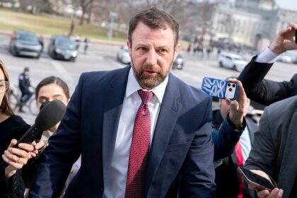 Mullin's confirmation survives key test vote as DHS remains shutdown