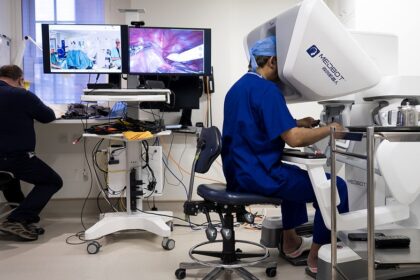 Remote robot surgery removes cancer 1,500 miles away