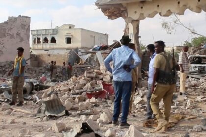 Somali forces kill 50 militants in airstrikes after ending hotel siege