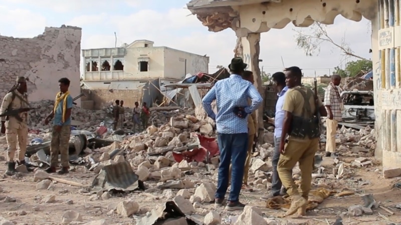 Somali forces kill 50 militants in airstrikes after ending hotel siege