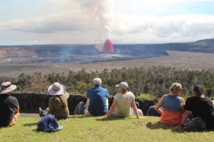 Tourist death at volcano park sparks warnings over ignored safety barriers
