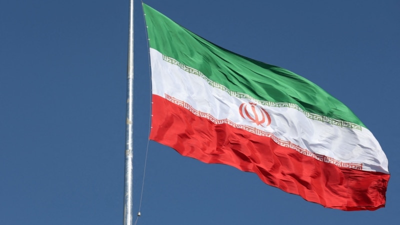 VOA Persian: Rights groups says man killed by government forces' 'indiscriminate shooting' in Tehran