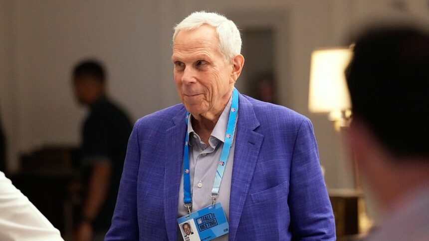Former Giants co-owner Steve Tisch seen in team's draft room