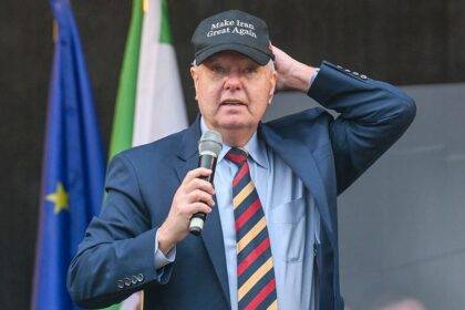 Lindsey Graham says blockade against Iran 'could become global soon'