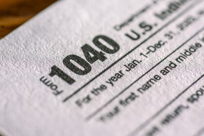 On filing deadline, GOP blasts Democrats for opposing Trump tax cuts, making life more expensive