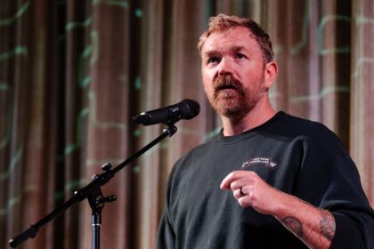 Progressive frontrunner in crucial Senate race faces backlash over comments praising Hamas raid