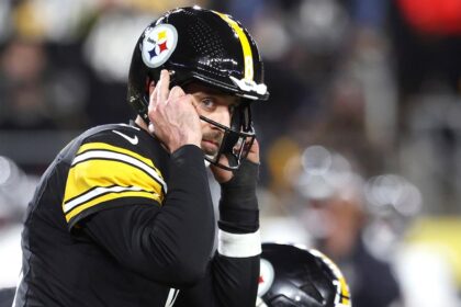 Aaron Rodgers confirms he's retiring after upcoming season with the Pittsburgh Steelers