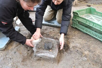 'Extremely rare' 2,000-year-old bread loaf unearthed at Roman legionary camp