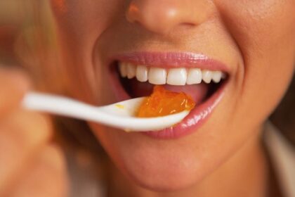 'Natural Ozempic' gelatin drink goes viral â dietitian explains what it actually does