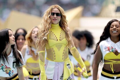 Shakira body double conspiracy goes viral after World Cup performance, Joba is back & world's biggest pizza