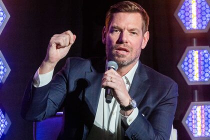 Swalwell campaigns drop eye-popping sum to celeb defense attorney weeks after resigning
