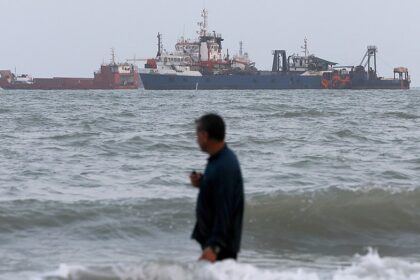 Inside the dangerous US mission that cleared Irans mines from Hormuz shipping lanes