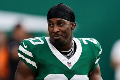 Jets fans breathe sigh of relief after practice scare for $43M star running back