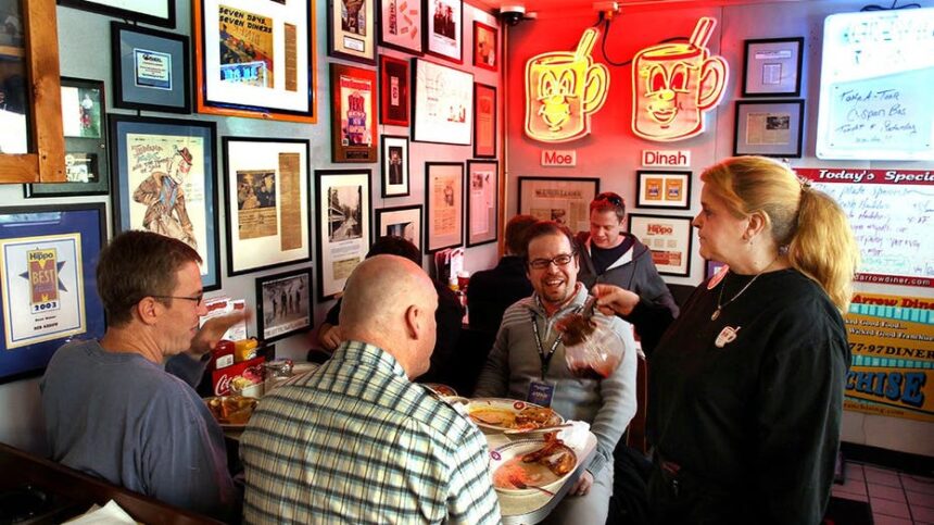 The 24-hour American diner is vanishing â here's what's driving the decline
