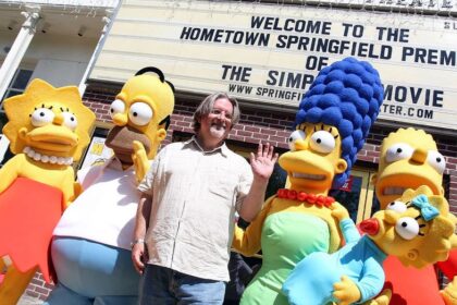 'The Simpsons' shows a teaser for new movie featuring hilarious baseball-chasing scene