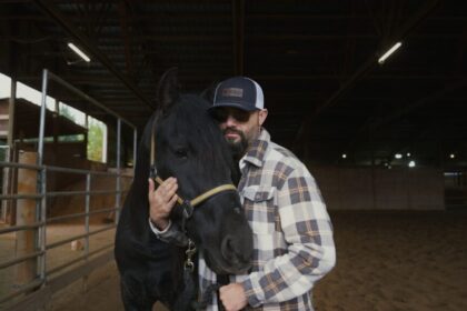 Andrew Hamilton Acquires Albendazole.com Through Pale Horse Capital for Vetr