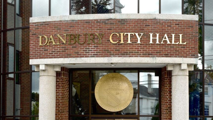 Connecticut council member sounds alarm after city opens law enforcement jobs to noncitizens