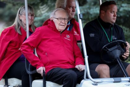 The US has a $40 trillion debt crisis. Billionaire Warren Buffett knows how to solve it